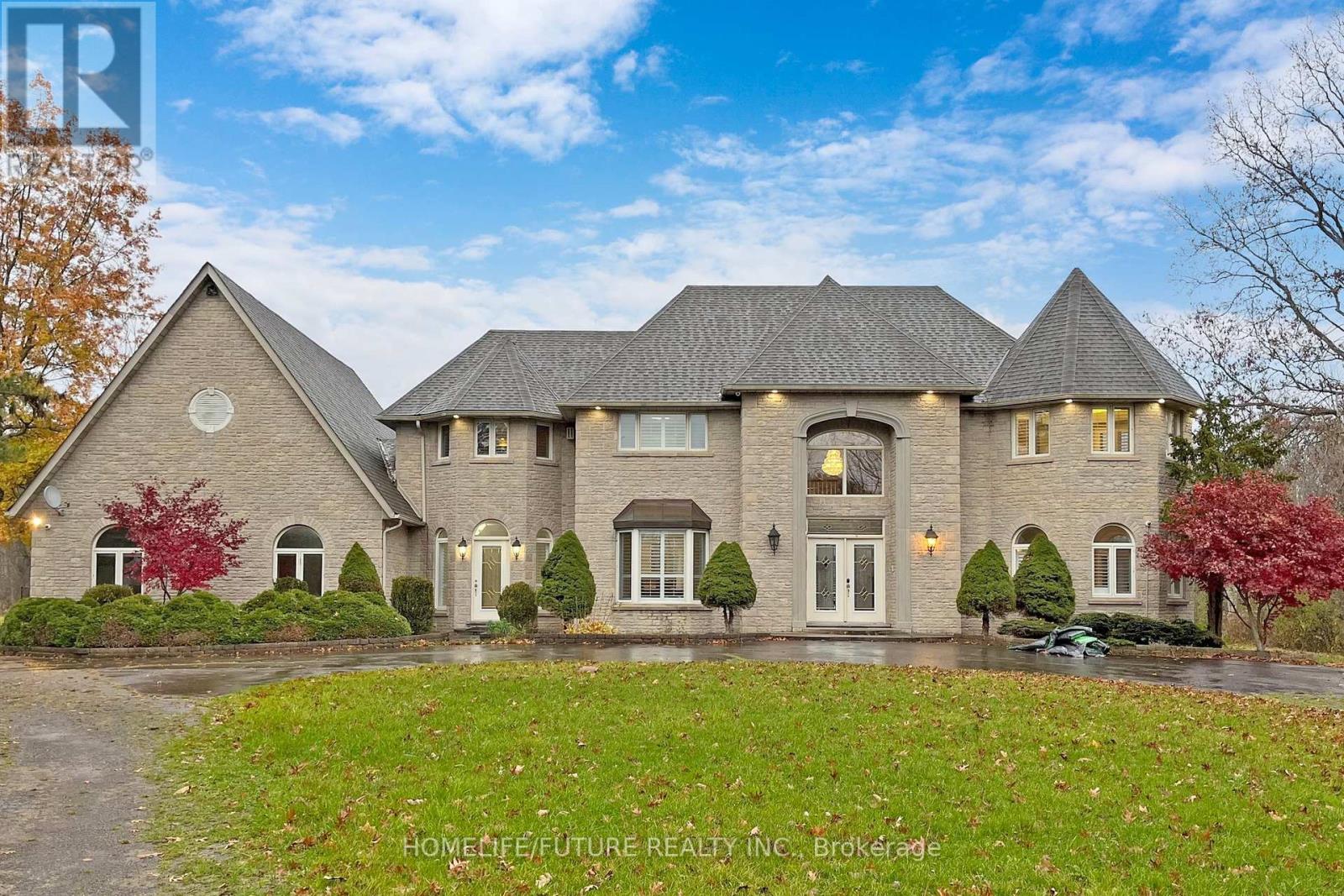 82 Pearson Road, Welland (Cooks Mills), Ontario  L3B 5N4 - Photo 3 - X12298927