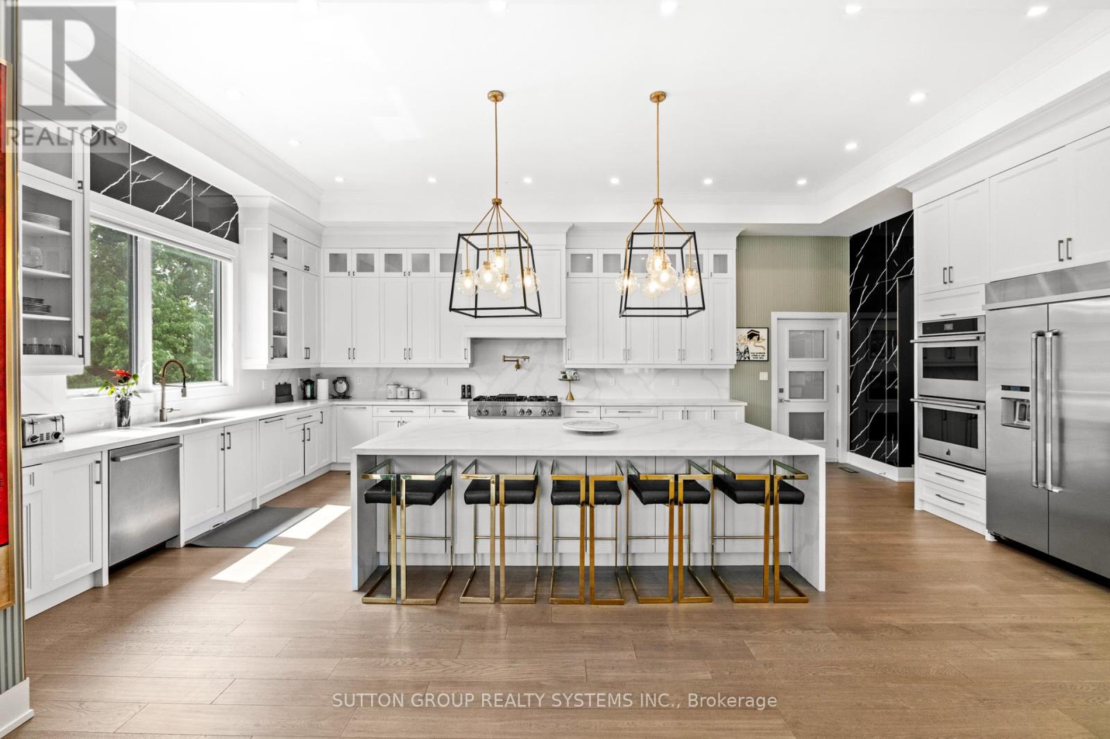 334 Third Line, Oakville, Ontario  L6L 4A4 - Photo 12 - W12296723