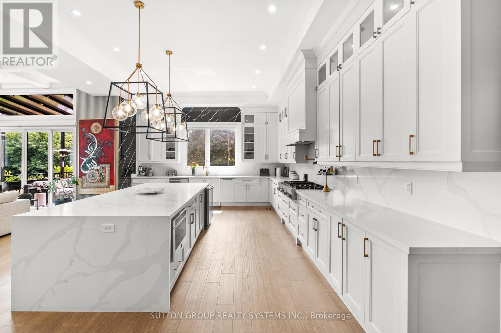 334 Third Line, Oakville, Ontario  L6L 4A4 - Photo 14 - W12296723