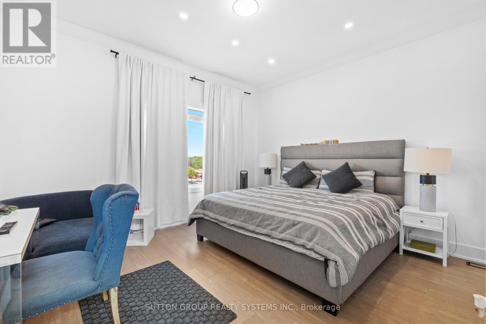 334 Third Line, Oakville, Ontario  L6L 4A4 - Photo 34 - W12296723