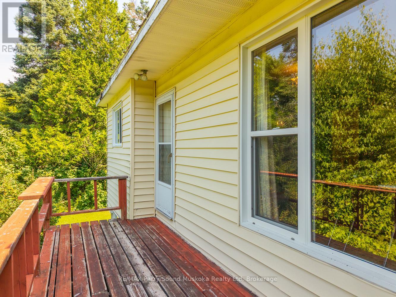 86 Lakeside Crescent, Mckellar, Ontario  P2A 0B4 - Photo 14 - X12298972