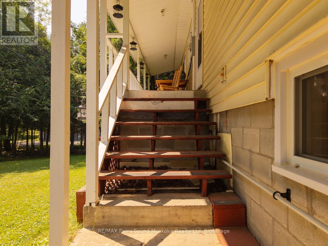 86 Lakeside Crescent, Mckellar, Ontario  P2A 0B4 - Photo 18 - X12298972