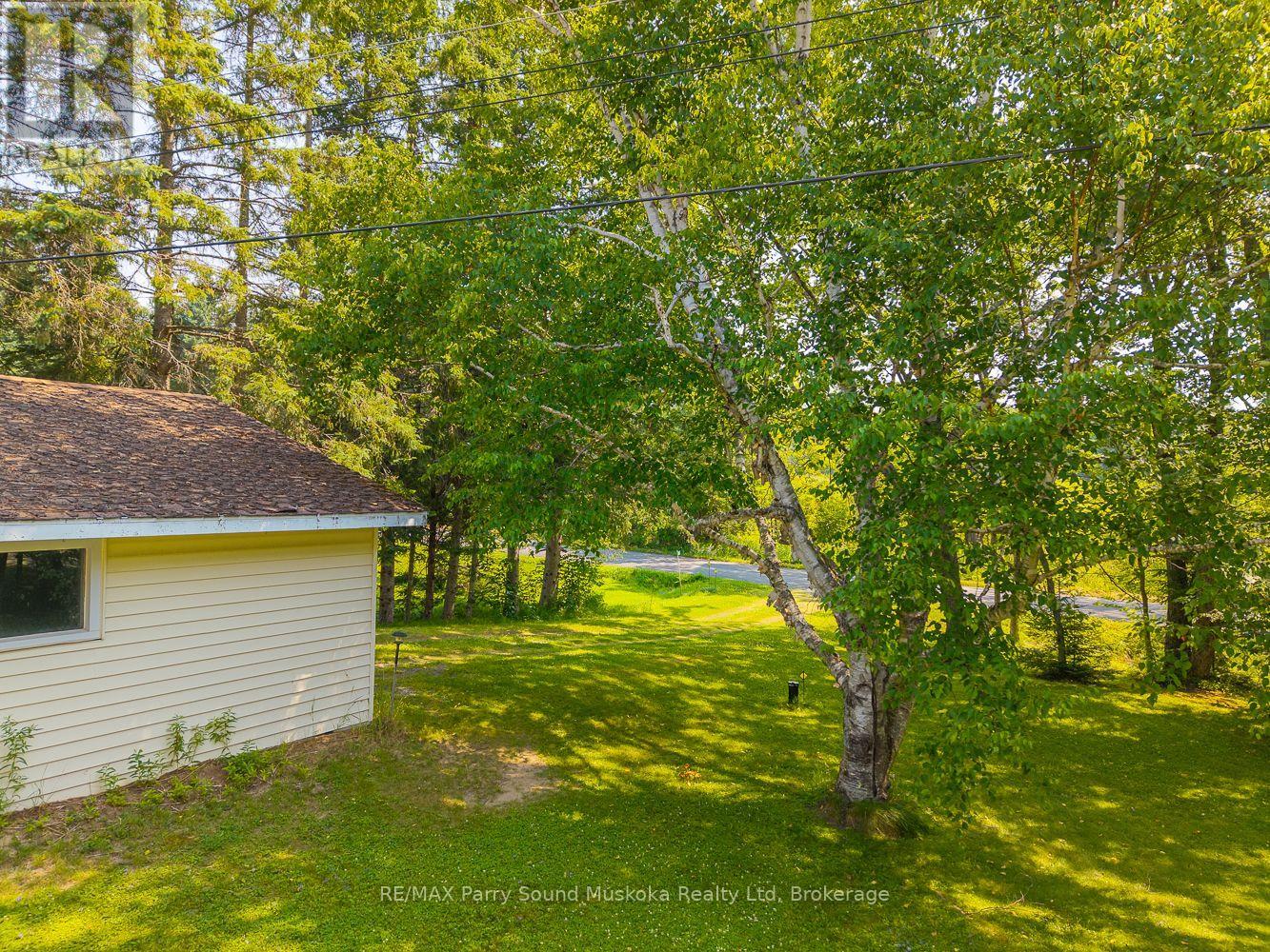 86 Lakeside Crescent, Mckellar, Ontario  P2A 0B4 - Photo 6 - X12298972