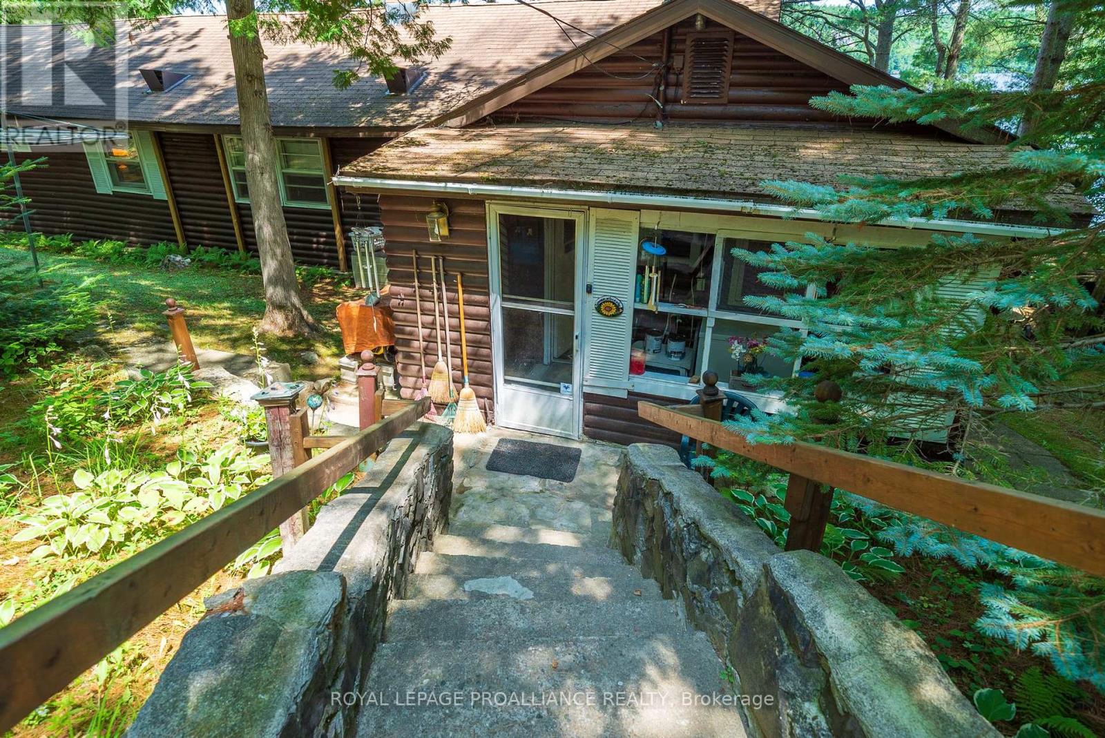 1346b S Mazinaw Heights Road, North Frontenac, Ontario  K0H 1K0 - Photo 13 - X12298967
