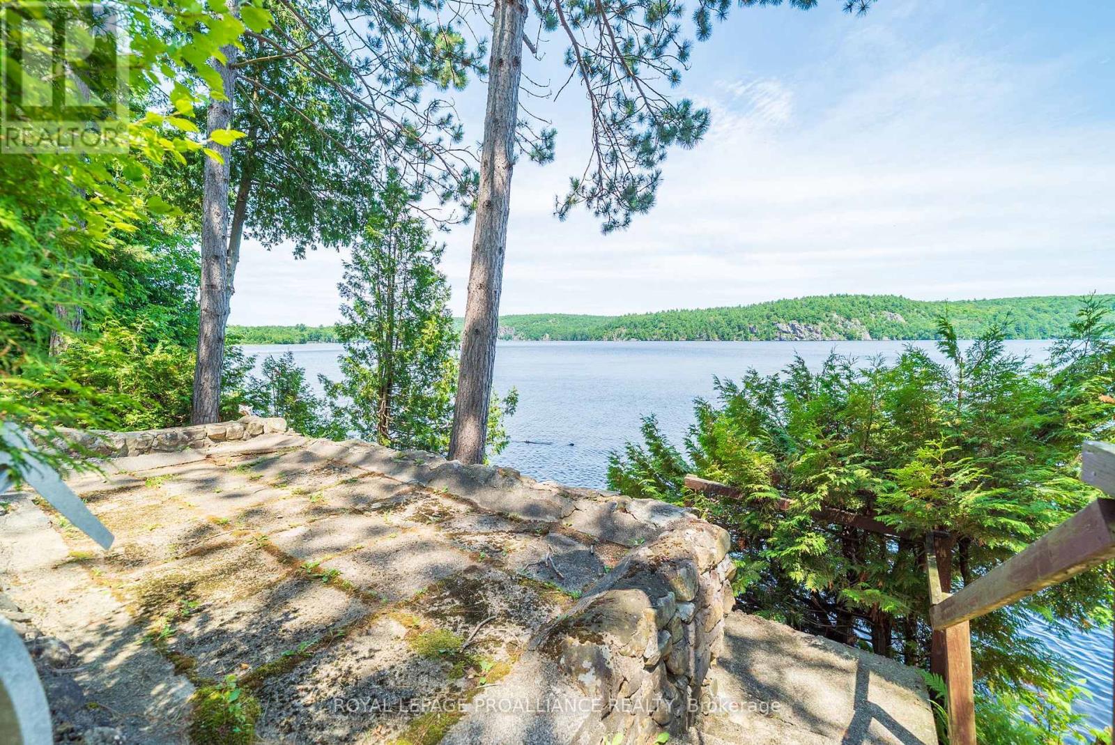 1346b S Mazinaw Heights Road, North Frontenac, Ontario  K0H 1K0 - Photo 40 - X12298967