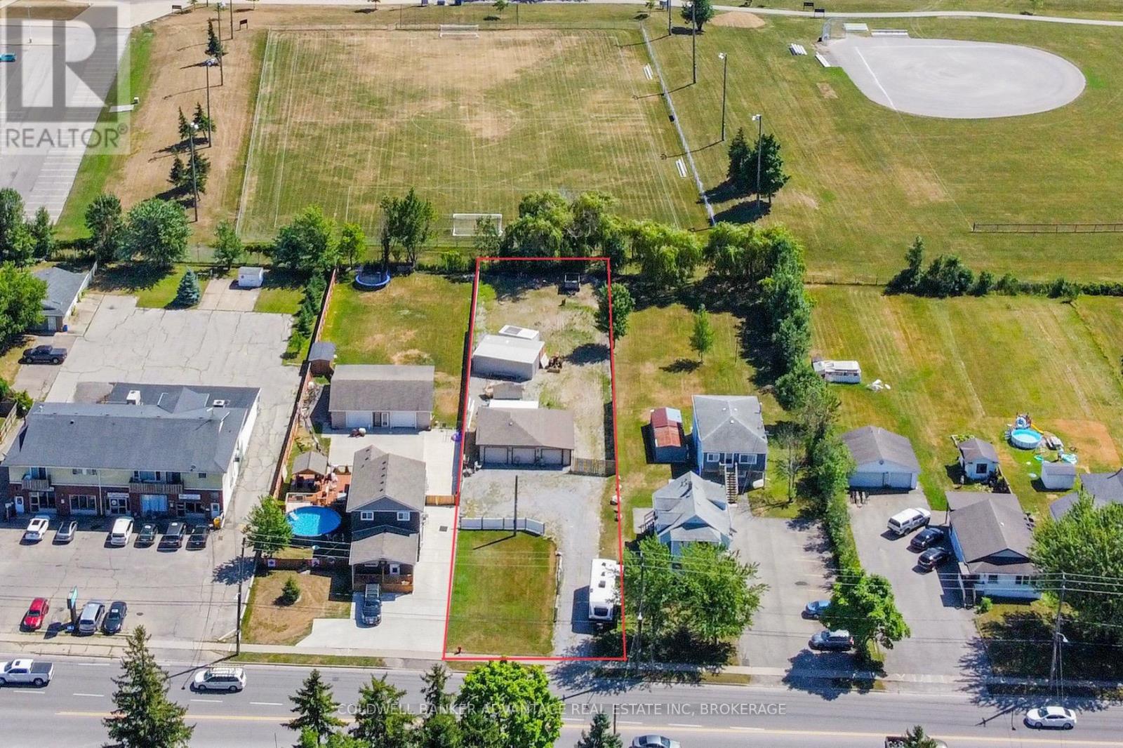 173 Main Street E, Port Colborne, Ontario  L3K 1S5 - Photo 2 - X12298993