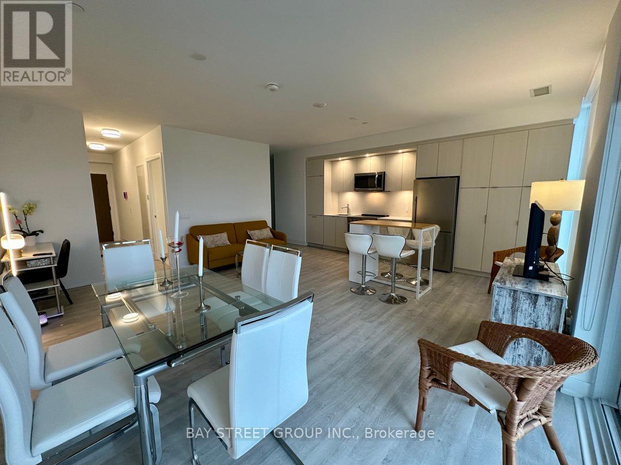 Property at 2207 - 30 INN ON THE PARK DRIVE image 4
