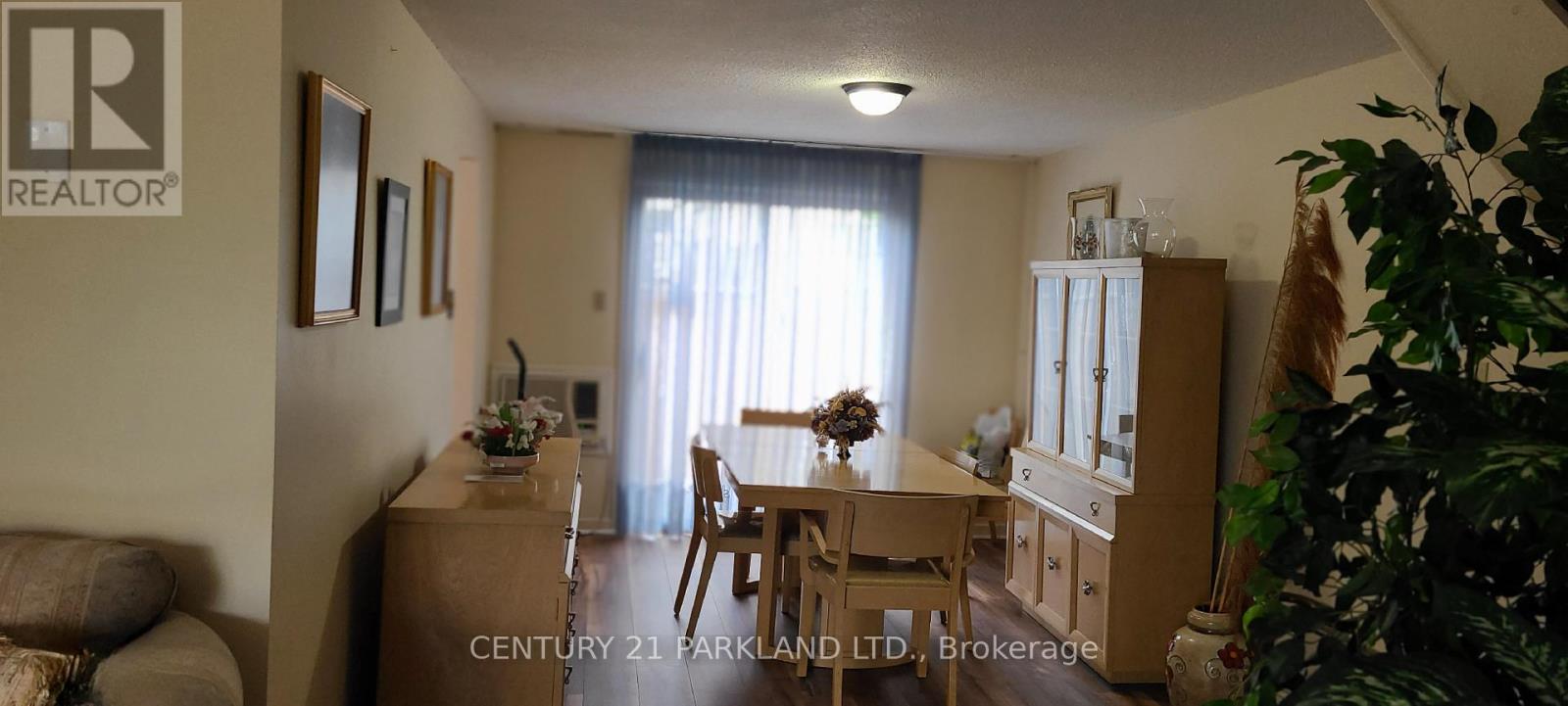 42 Antibes Drive, Toronto, Ontario  M2R 3K4 - Photo 10 - C12298425
