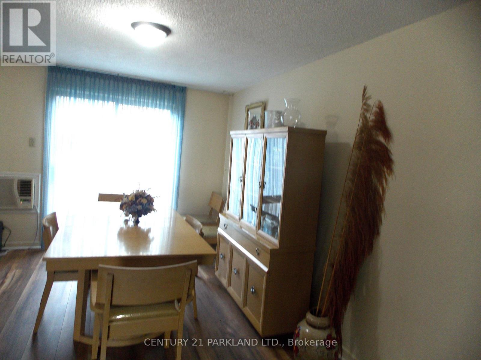 42 Antibes Drive, Toronto, Ontario  M2R 3K4 - Photo 19 - C12298425