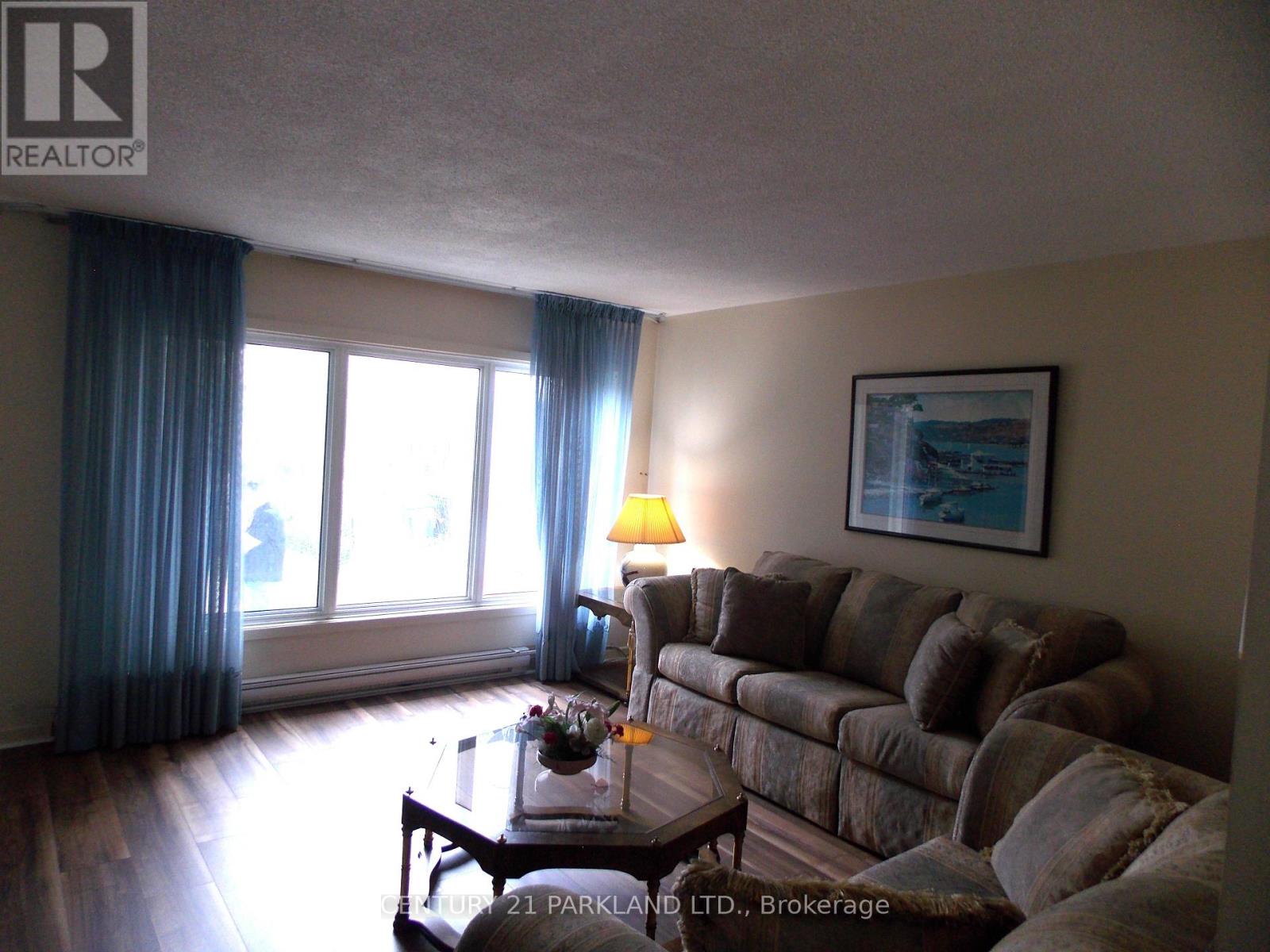 42 Antibes Drive, Toronto, Ontario  M2R 3K4 - Photo 22 - C12298425