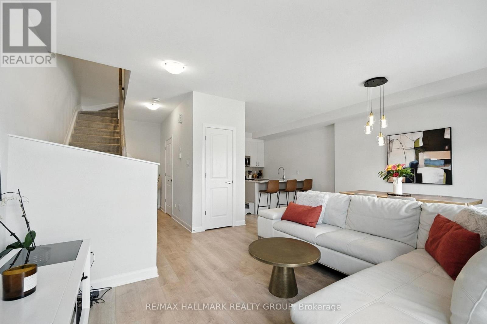 702 Confluence Walk, Ottawa, Ontario  K4A 5M6 - Photo 10 - X12298998