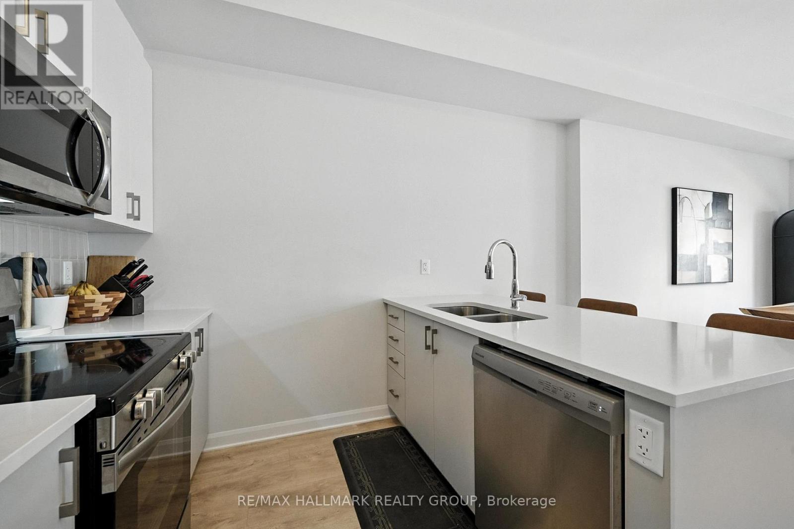 702 Confluence Walk, Ottawa, Ontario  K4A 5M6 - Photo 16 - X12298998
