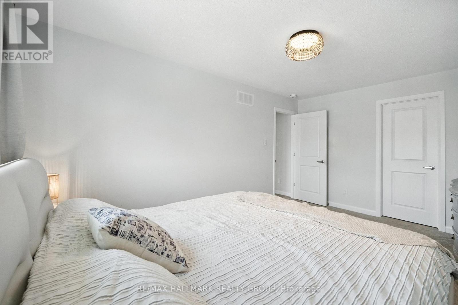 702 Confluence Walk, Ottawa, Ontario  K4A 5M6 - Photo 21 - X12298998