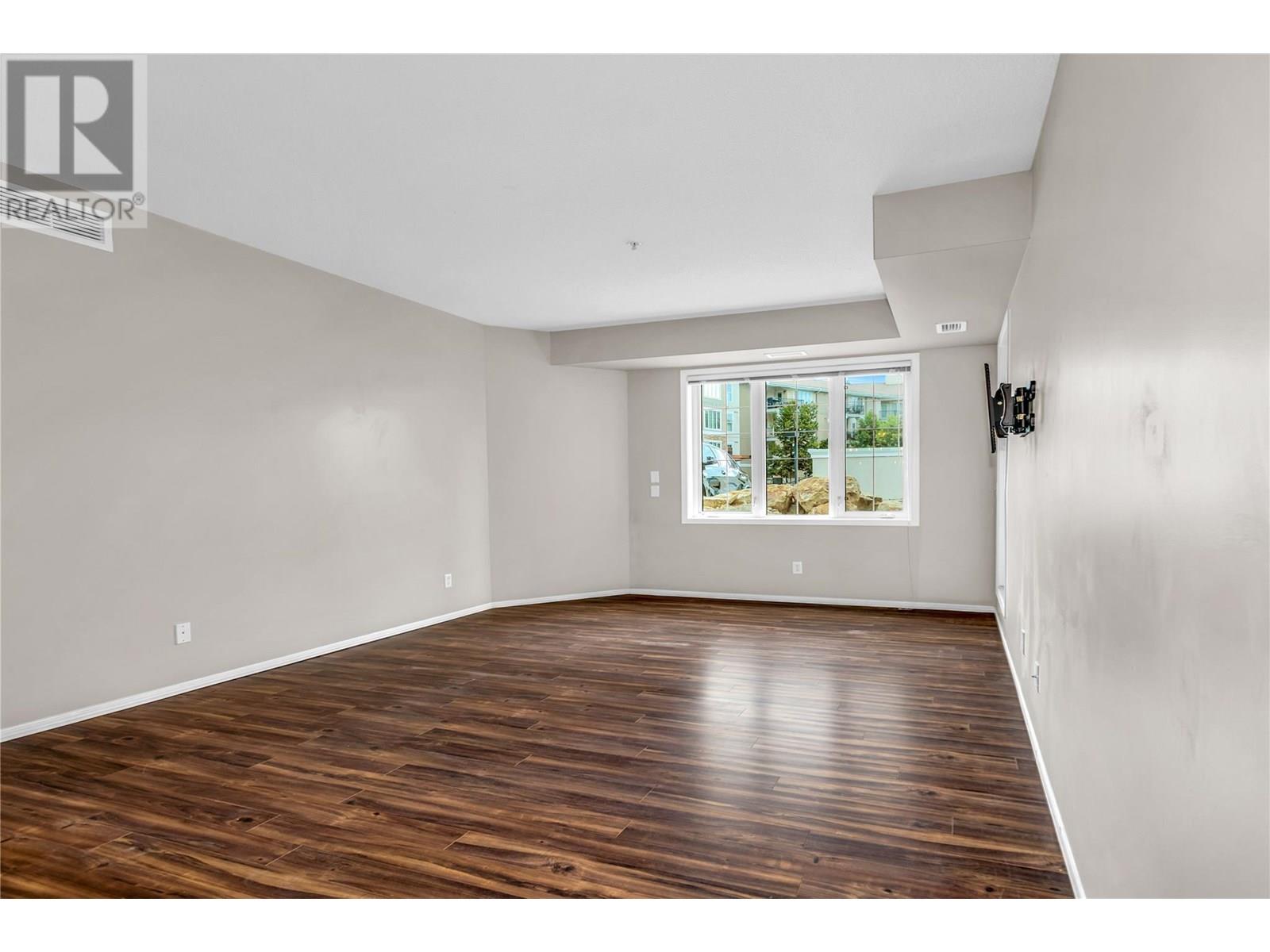 3168 Via Centrale Unit# 1102, Kelowna, British Columbia  V1V 2R6 - Photo 13 - 10354245