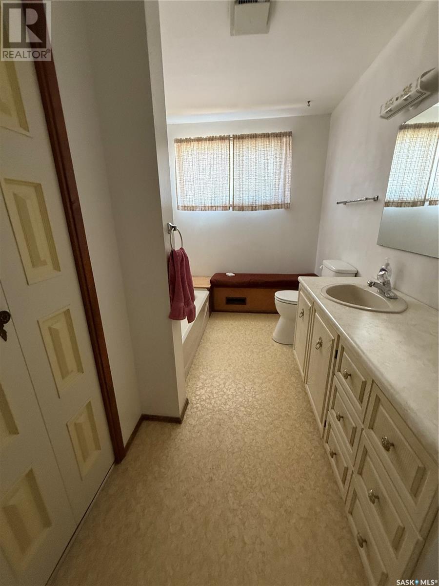 633 Henry Street, Estevan, Saskatchewan  S4A 1M9 - Photo 15 - SK013361