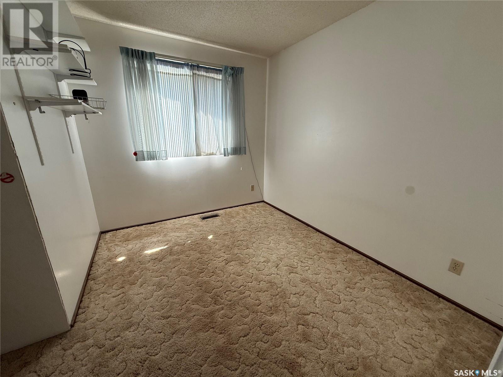 633 Henry Street, Estevan, Saskatchewan  S4A 1M9 - Photo 16 - SK013361