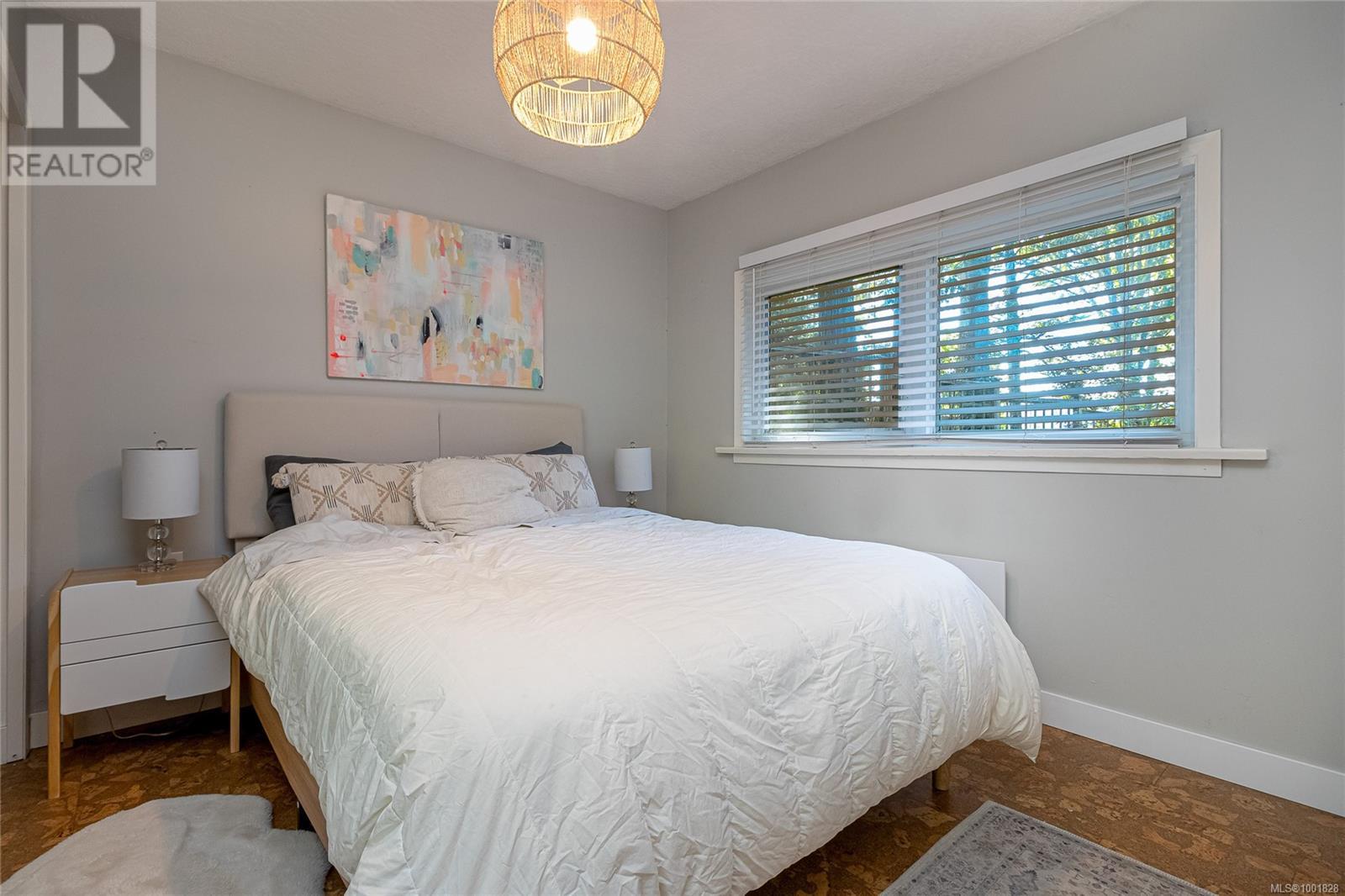 Property at 5168 Santa Clara Ave image 4
