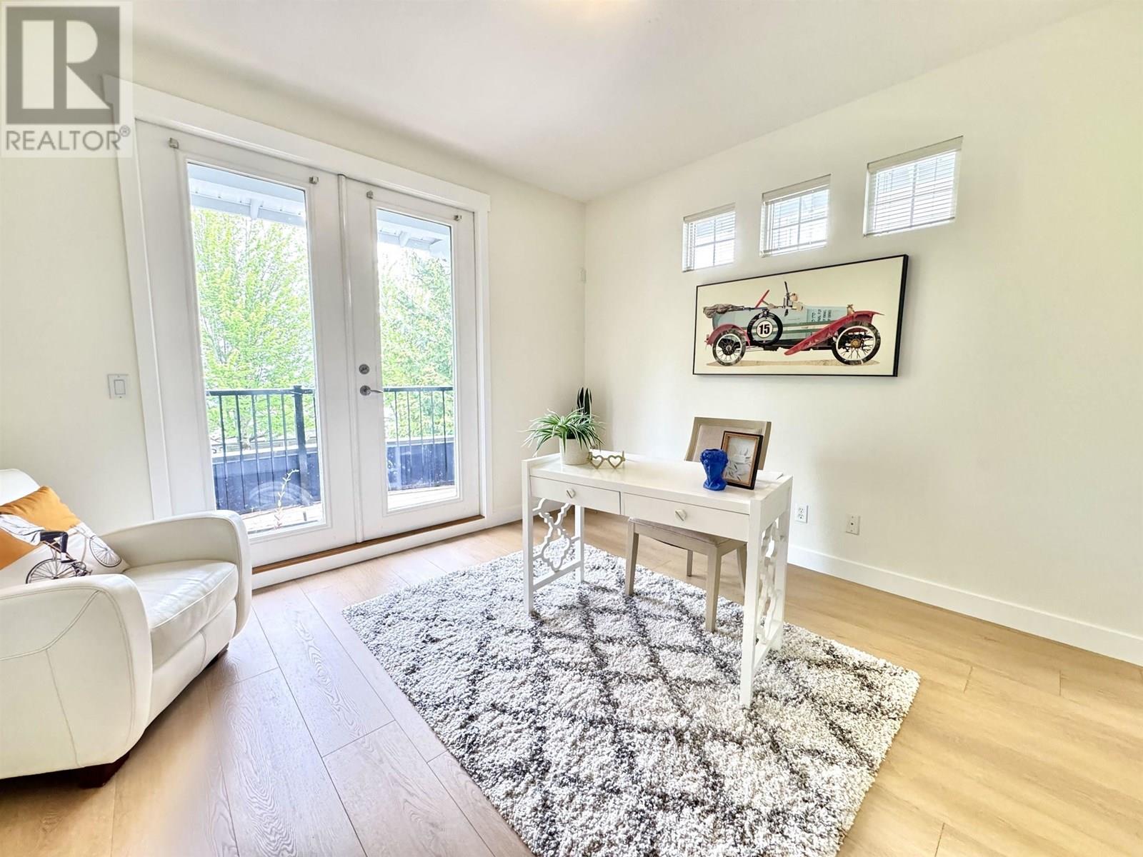 99 Maple Drive, Port Moody, British Columbia  V3E 2Y2 - Photo 2 - R3029351