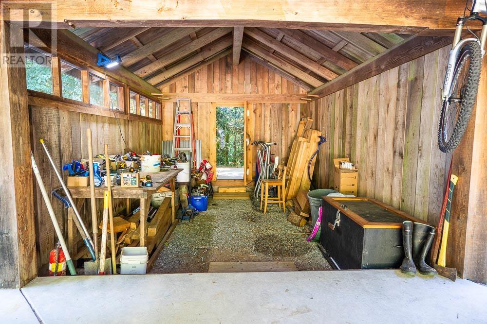Property at 2931 GRAUMAN ROAD image 4
