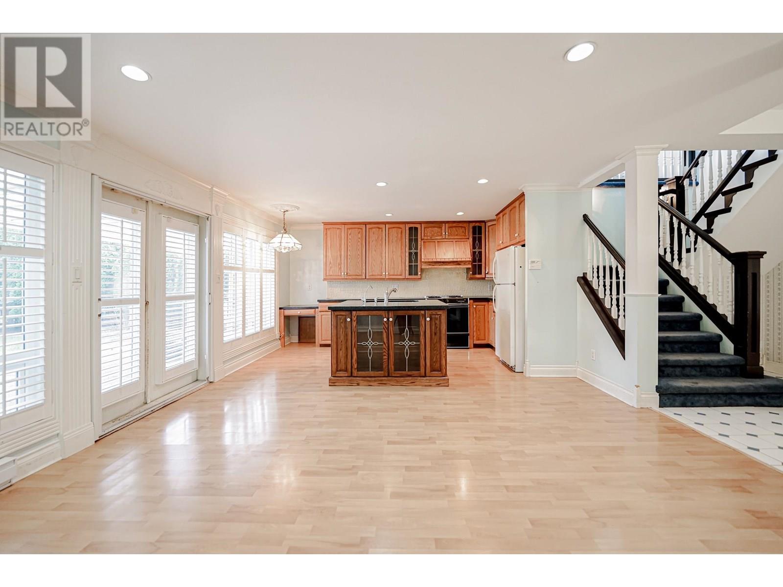 Property at 3220 GARDEN CITY ROAD image 4