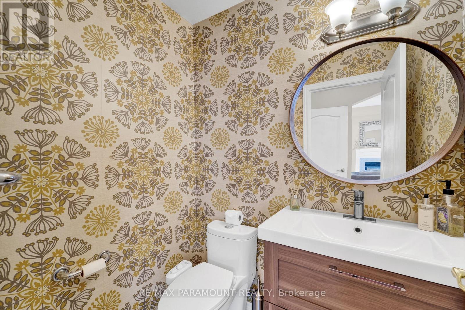 8 Eaglelanding Drive, Brampton, Ontario  L6P 2T7 - Photo 23 - W12299026