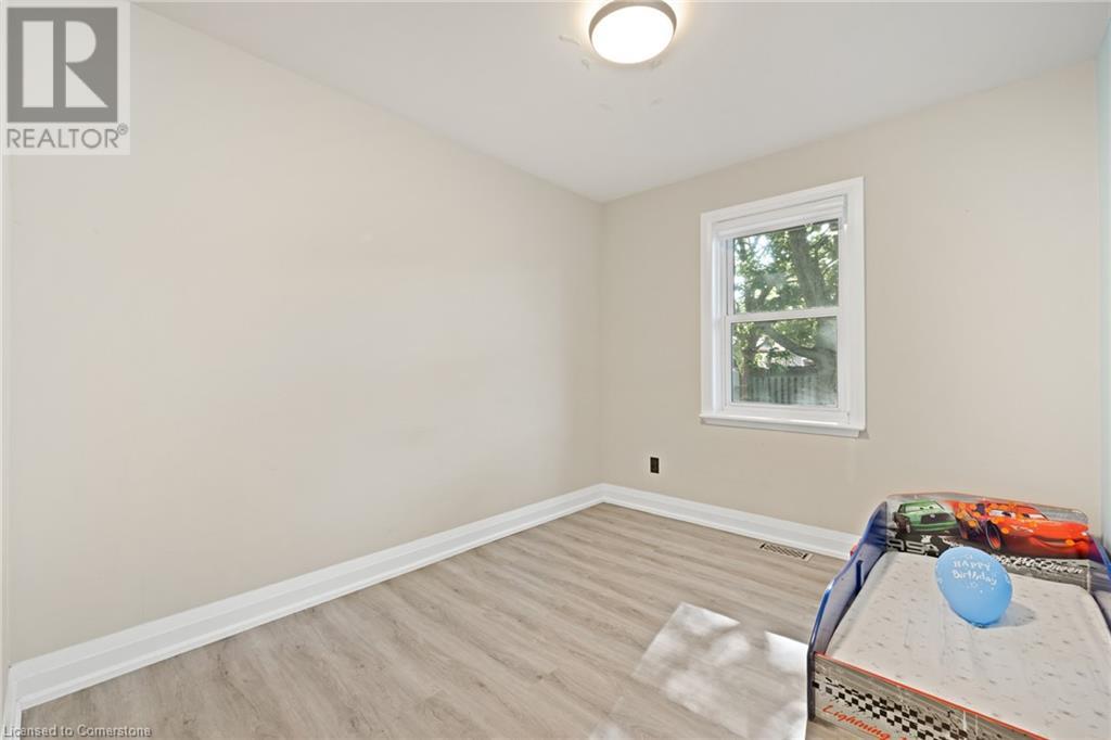 7 Greenwood Street, Hamilton, Ontario  L8T 3N2 - Photo 14 - 40753336