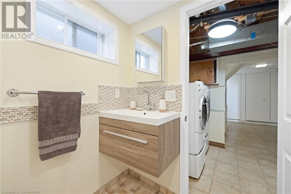 7 Greenwood Street, Hamilton, Ontario  L8T 3N2 - Photo 32 - 40753336