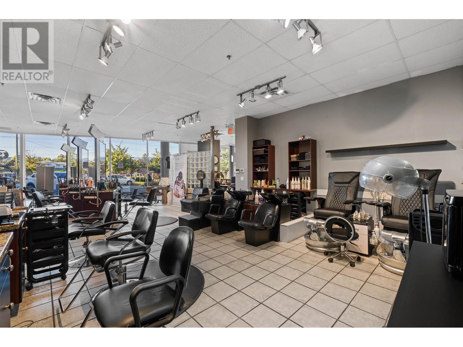 22470 Dewdney Trunk Road, Maple Ridge, British Columbia  V2X 5Z6 - Photo 4 - C8070520
