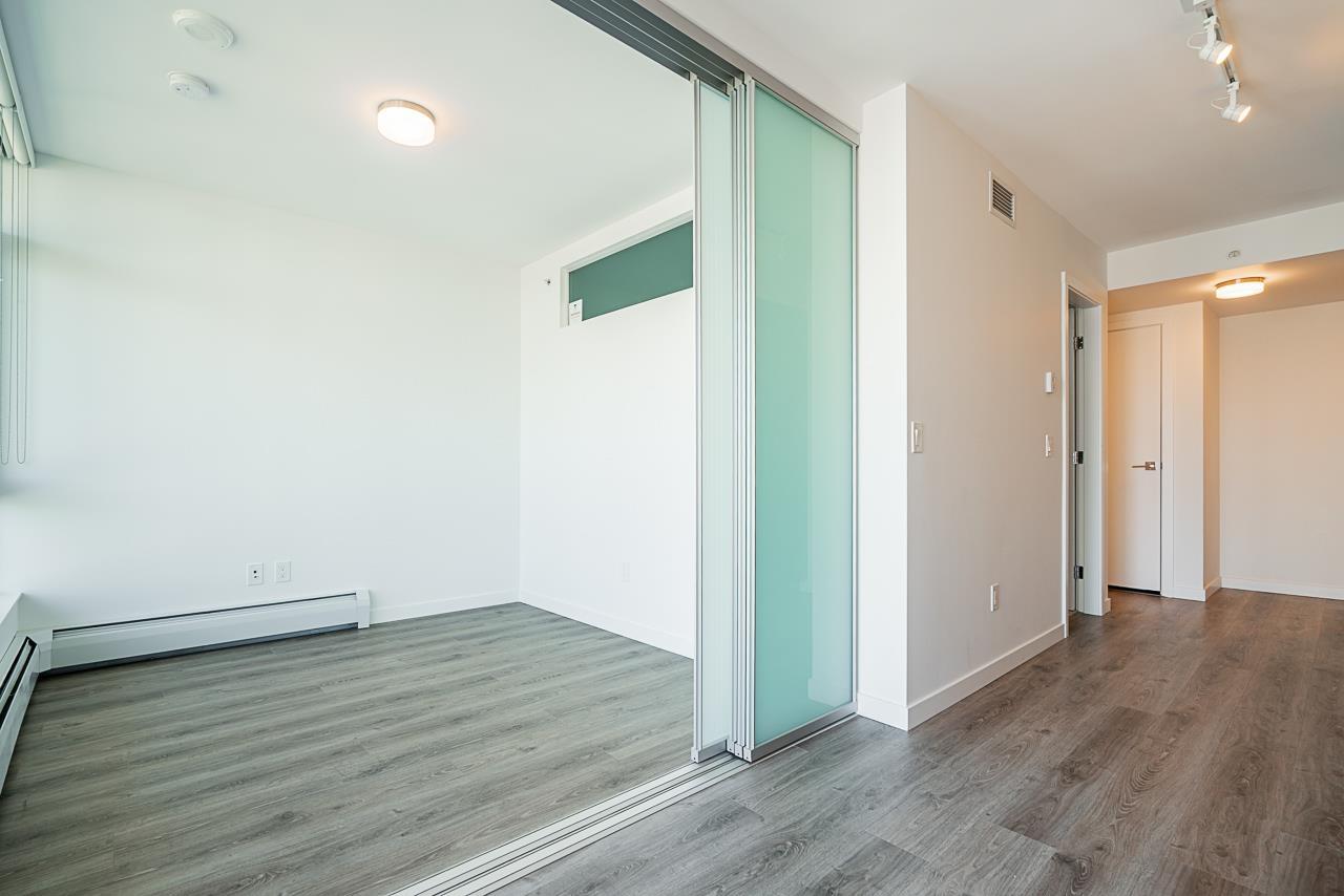 2606 13350 Central Avenue, Surrey, British Columbia  V3T 0S1 - Photo 4 - R3029385