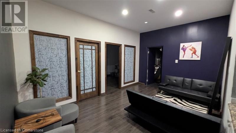 49 Glen Road, Hamilton, Ontario  L8S 3M6 - Photo 3 - 40719162