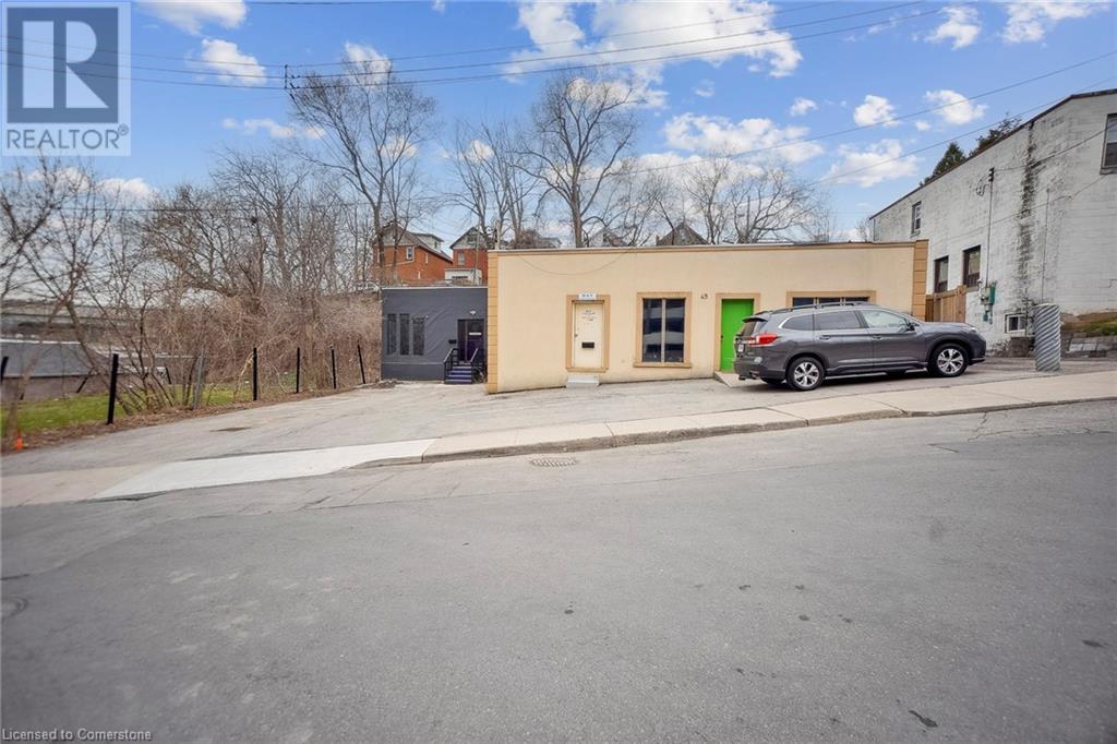 49 Glen Road, Hamilton, Ontario  L8S 3M6 - Photo 1 - 40719162