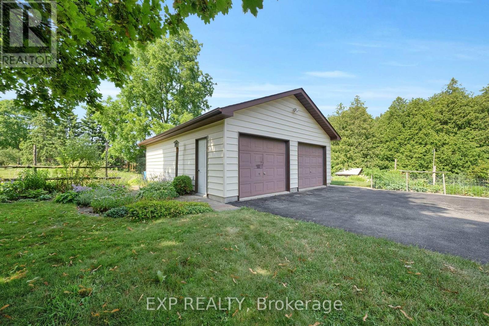 3253 Tooley Road, Clarington, Ontario  L1E 2K7 - Photo 32 - E12299085