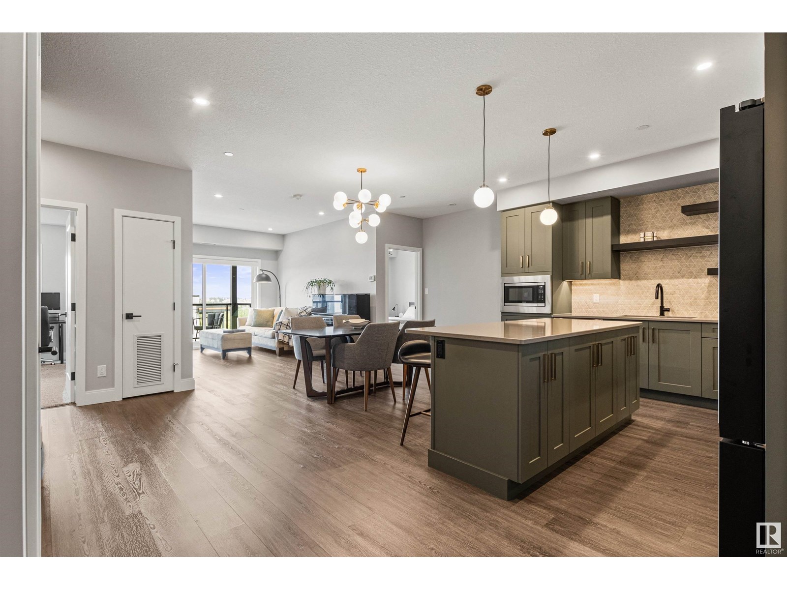 #504 7463 May Cm Nw, Edmonton, Alberta  T6R 0X1 - Photo 10 - E4448991