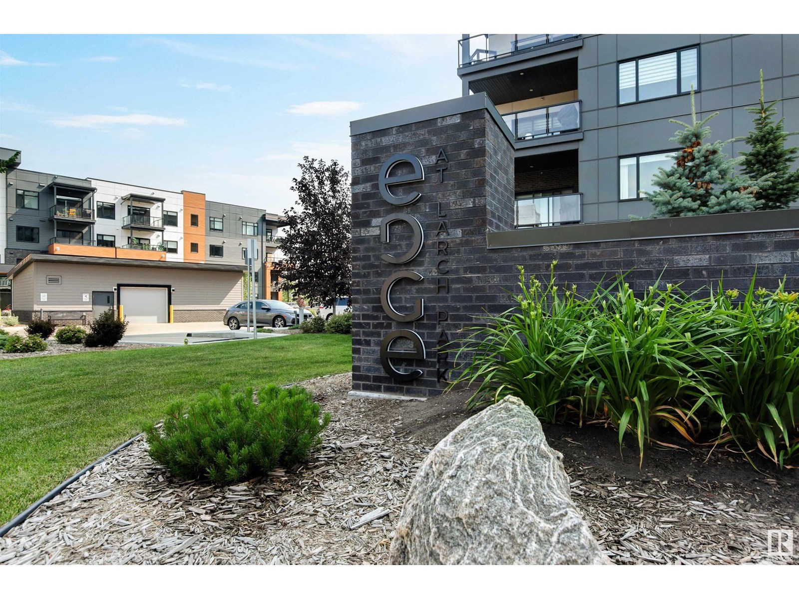 #504 7463 May Cm Nw, Edmonton, Alberta  T6R 0X1 - Photo 3 - E4448991