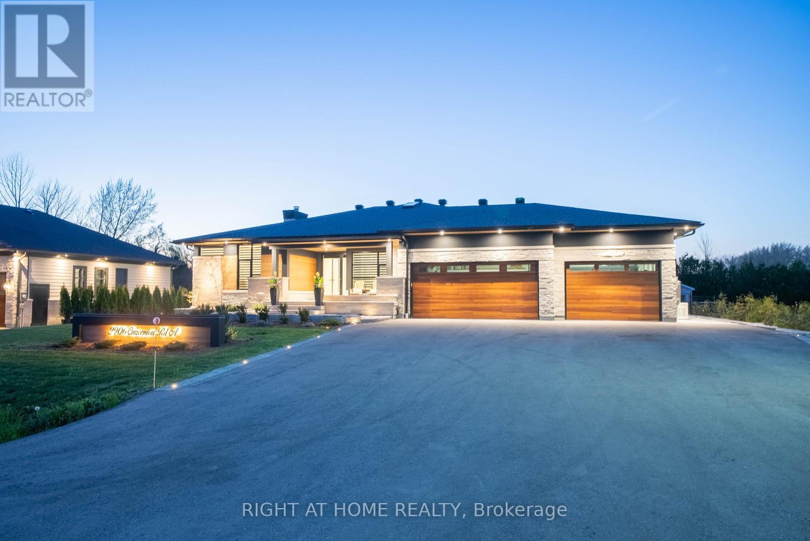 2906 Concession Rd A, Ramara (Brechin), Ontario  L0K 1B0 - Photo 4 - S12299105