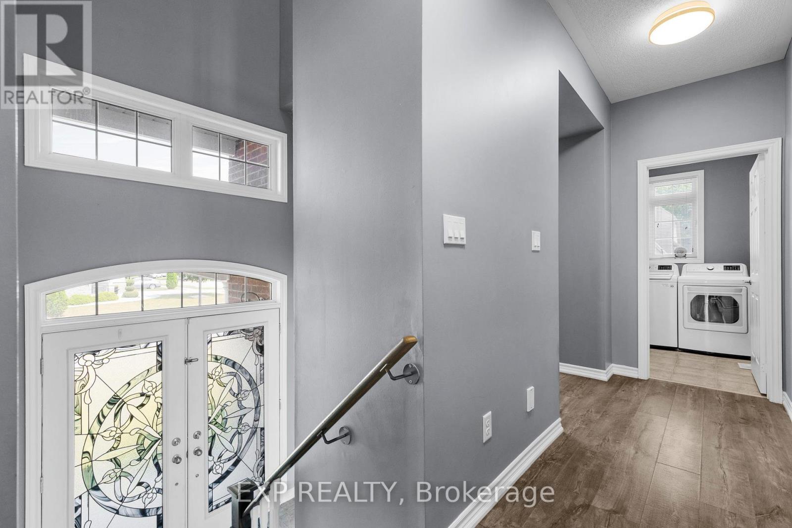 Property at 105 WHITE SANDS WAY image 5