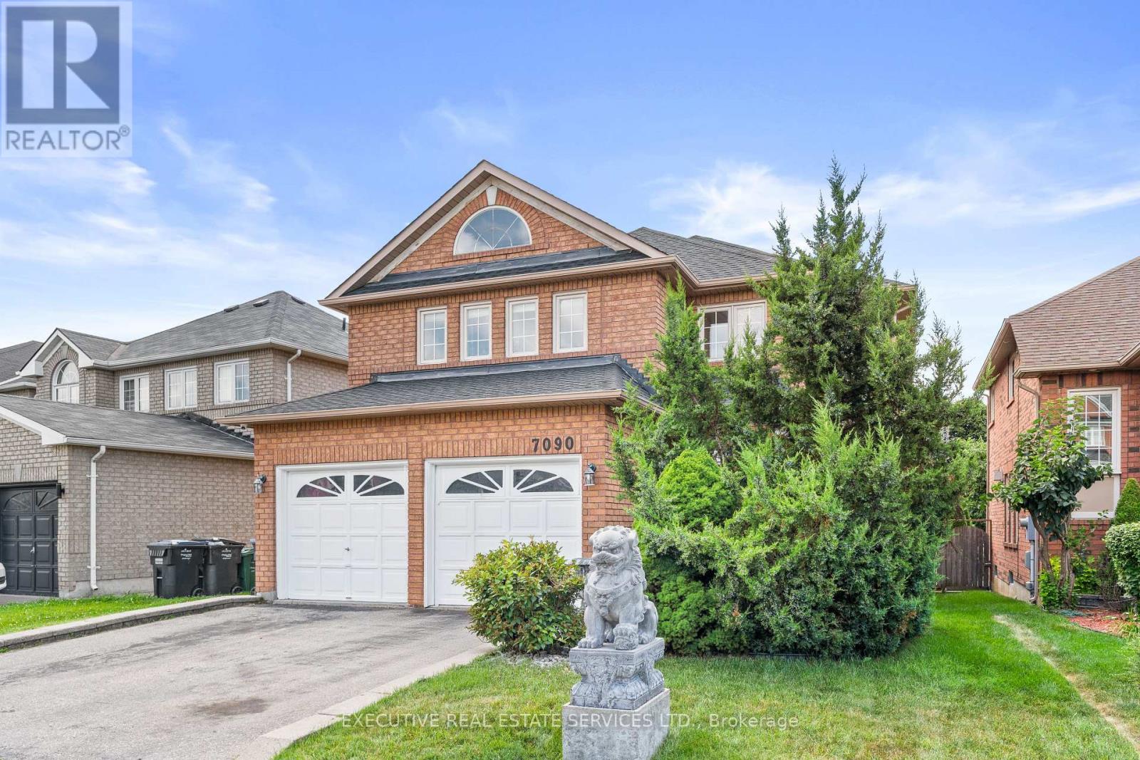 Property at 7090 TERRAGAR BOULEVARD image 3