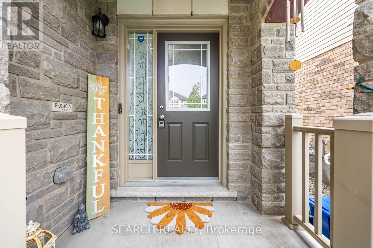 Property at 111 JOHN BRABSON CRESCENT image 3
