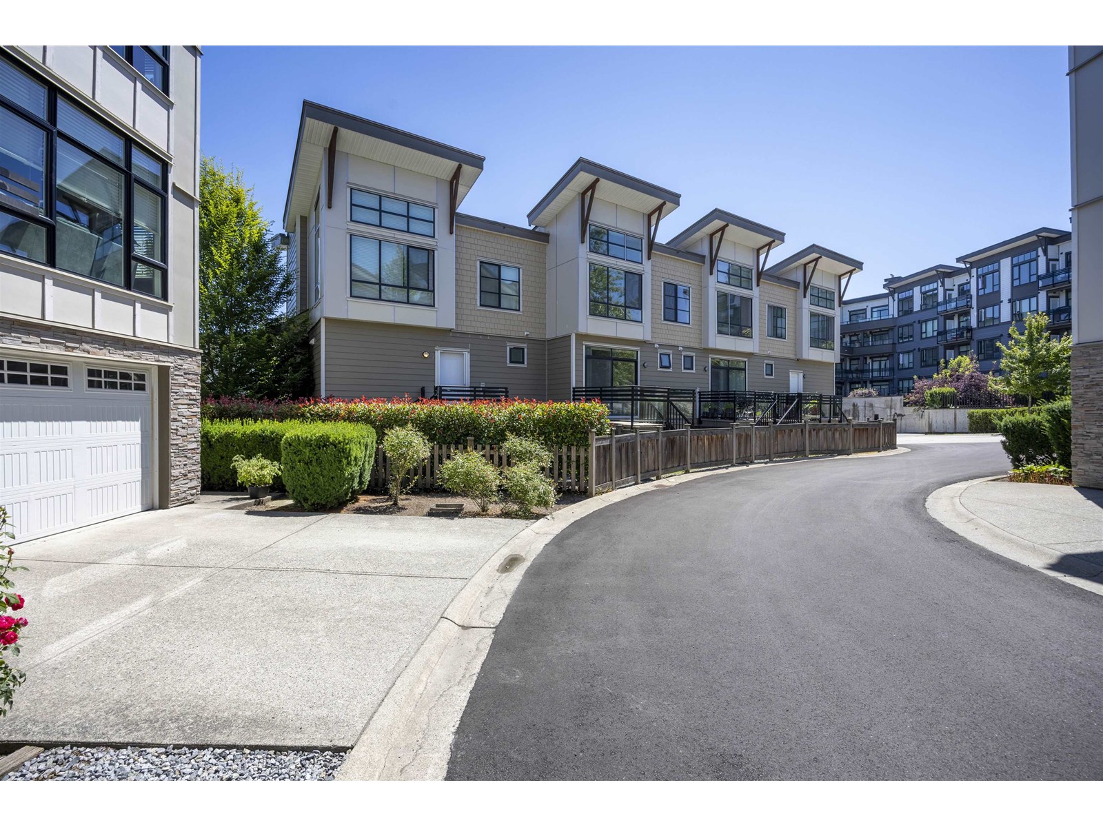 Property at 11 9989 E BARNSTON DRIVE image 1