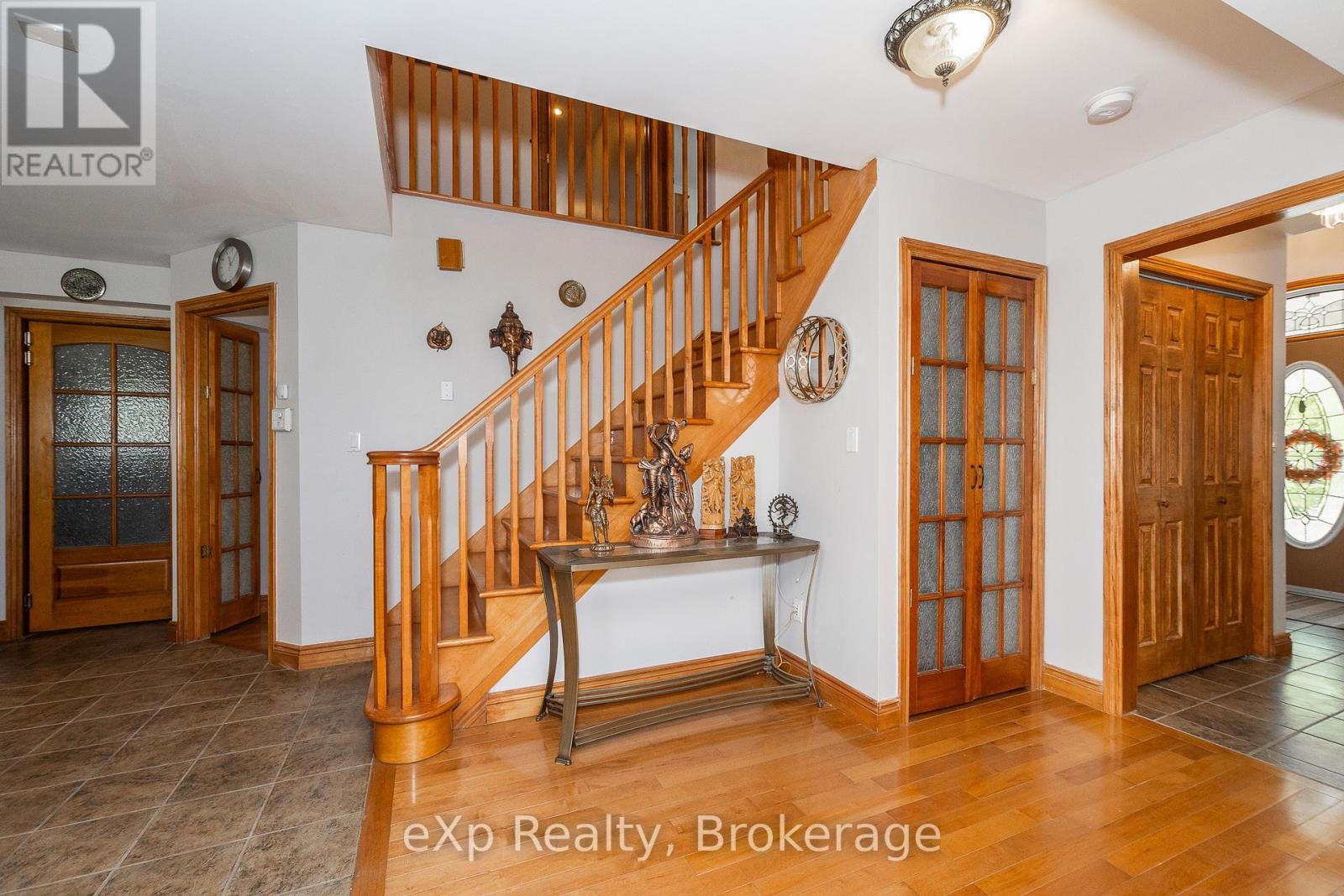 910 26th Street E, Owen Sound, Ontario  N4K 5N3 - Photo 17 - X12281731