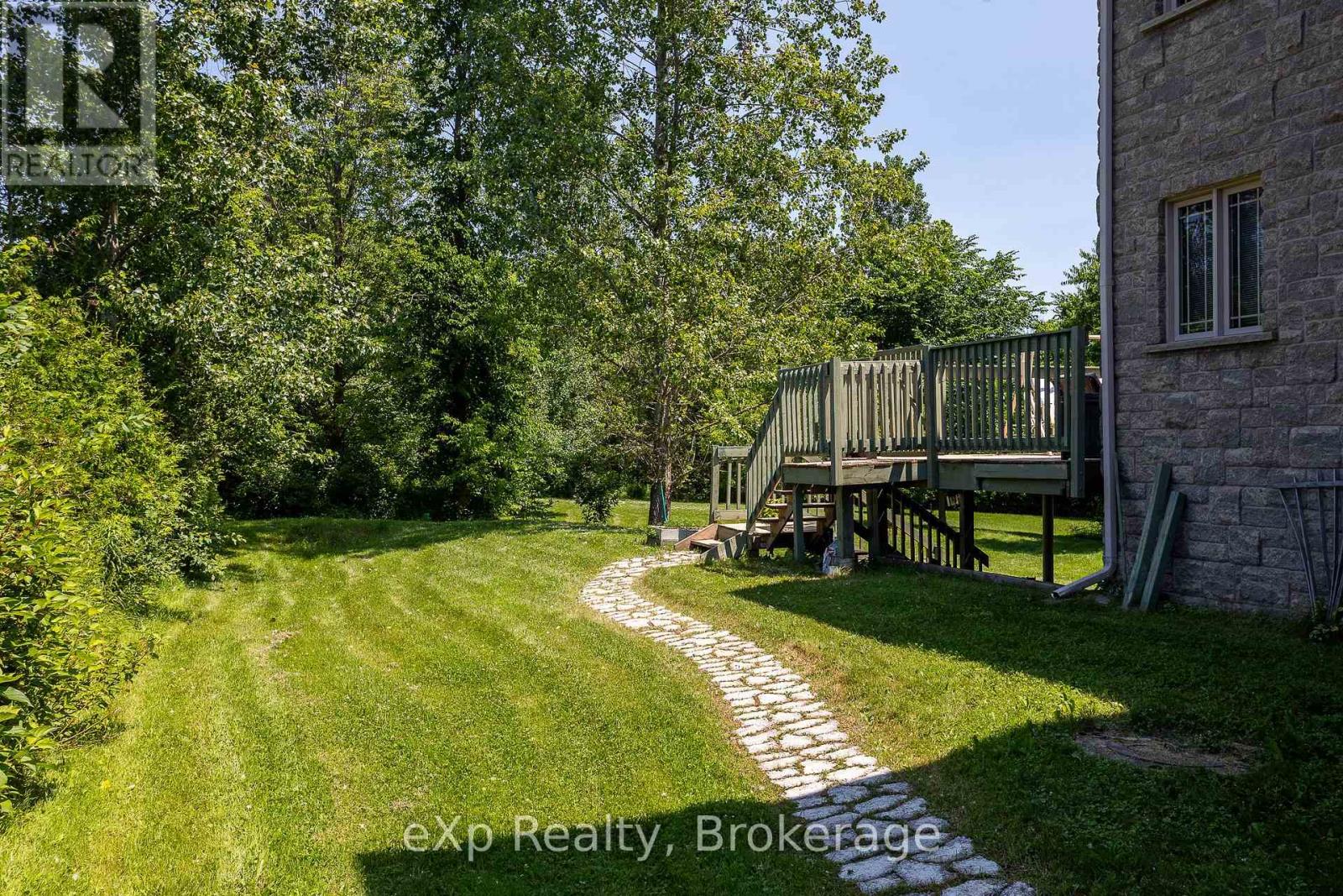 910 26th Street E, Owen Sound, Ontario  N4K 5N3 - Photo 41 - X12281731