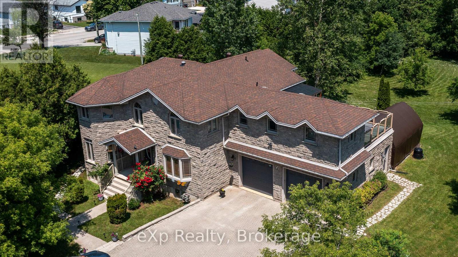910 26th Street E, Owen Sound, Ontario  N4K 5N3 - Photo 47 - X12281731