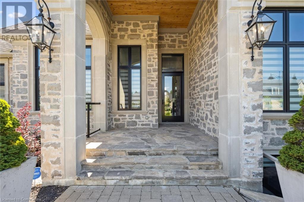 Property at 31 REID Court image 4