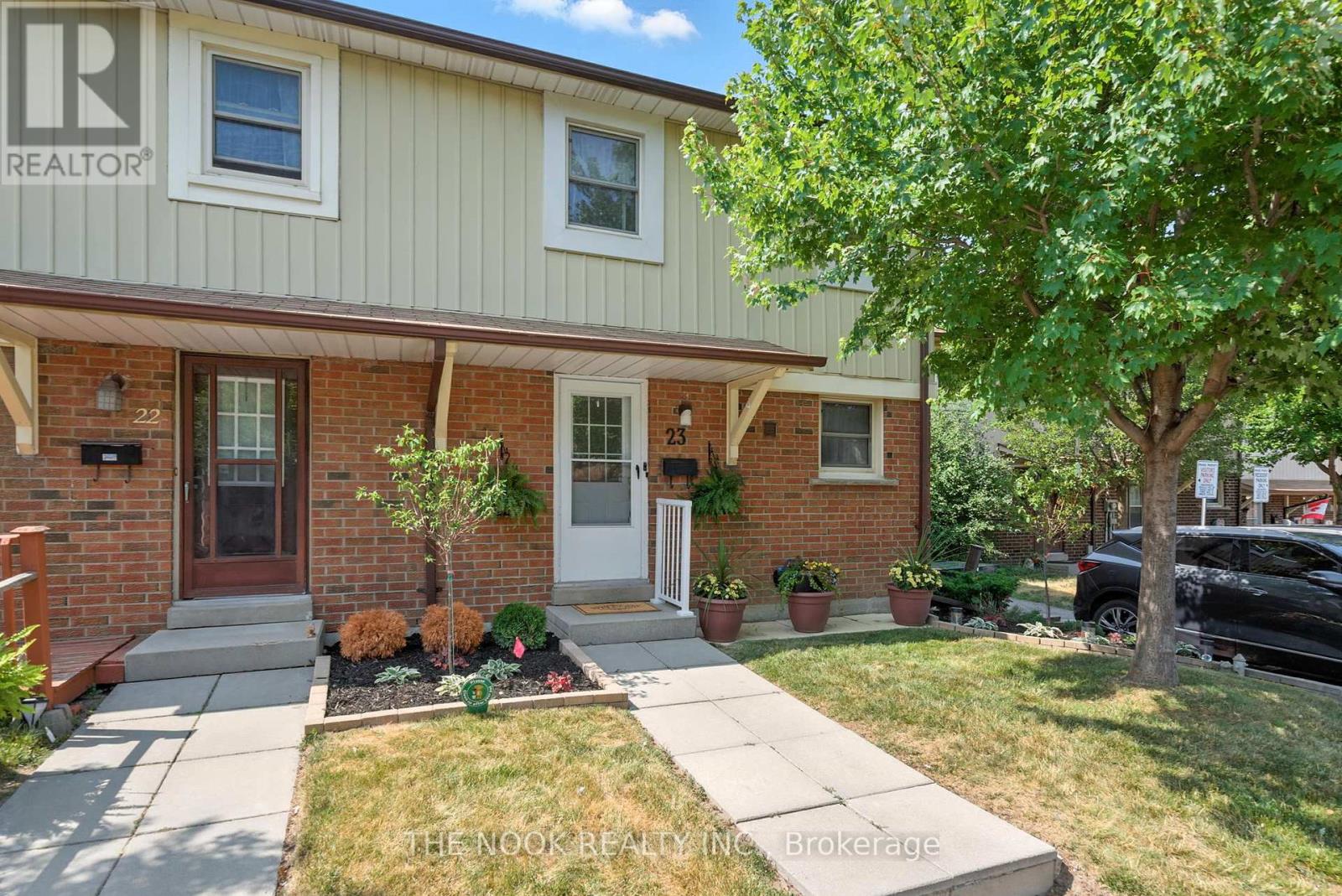 Property at 23 - 450 BRISTOL CRESCENT image 2