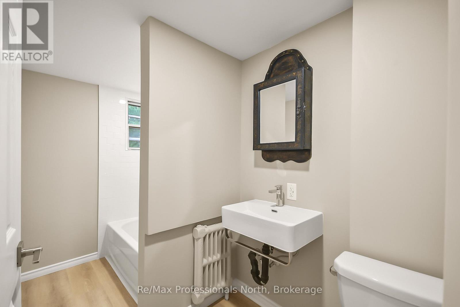 175 Sarah Street S, Gravenhurst, Ontario  P1P 1H7 - Photo 29 - X12299195