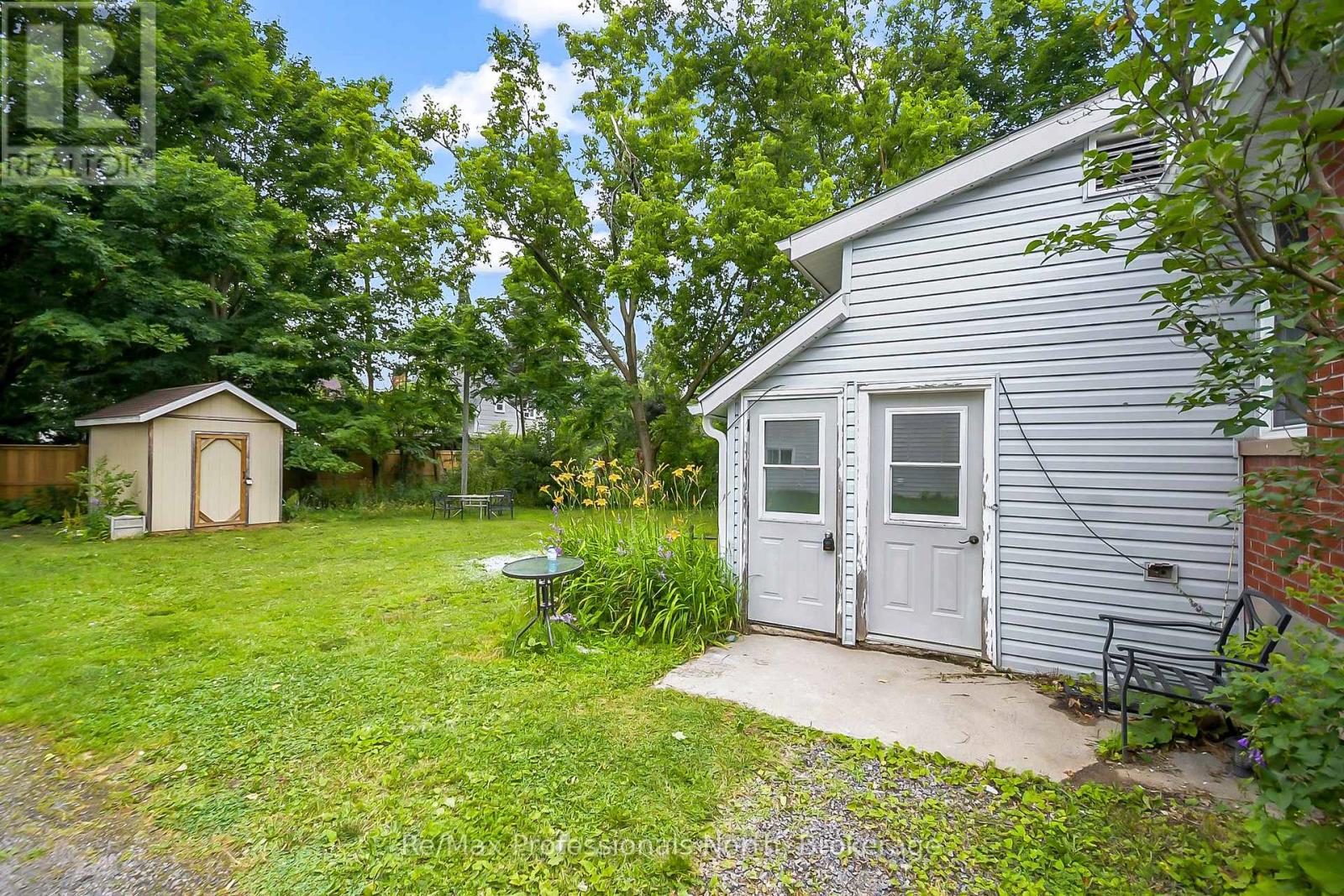 175 Sarah Street S, Gravenhurst, Ontario  P1P 1H7 - Photo 31 - X12299195