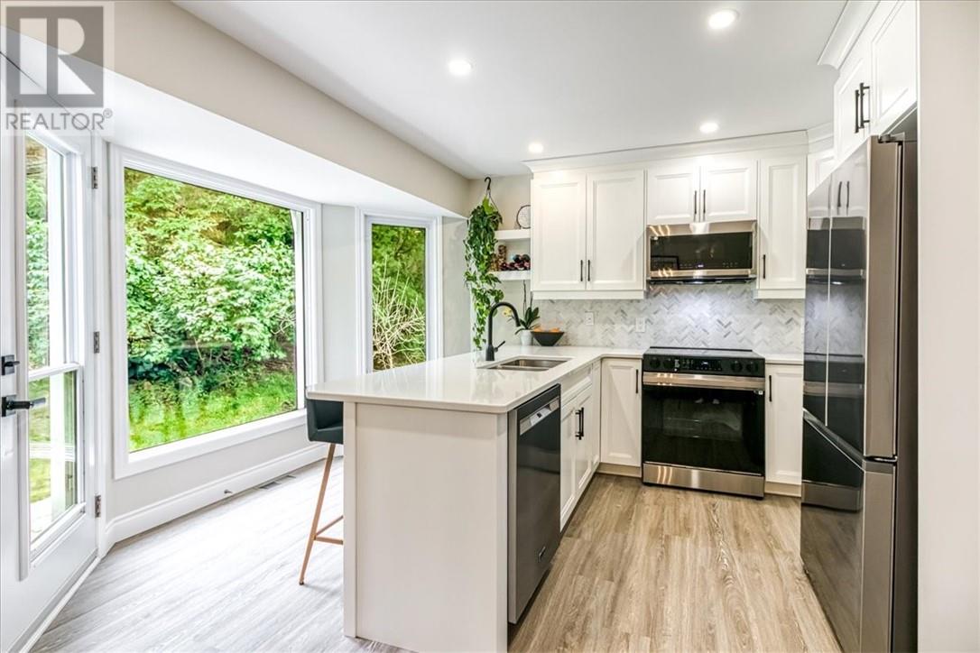 Property at 43 Radcliff image 4