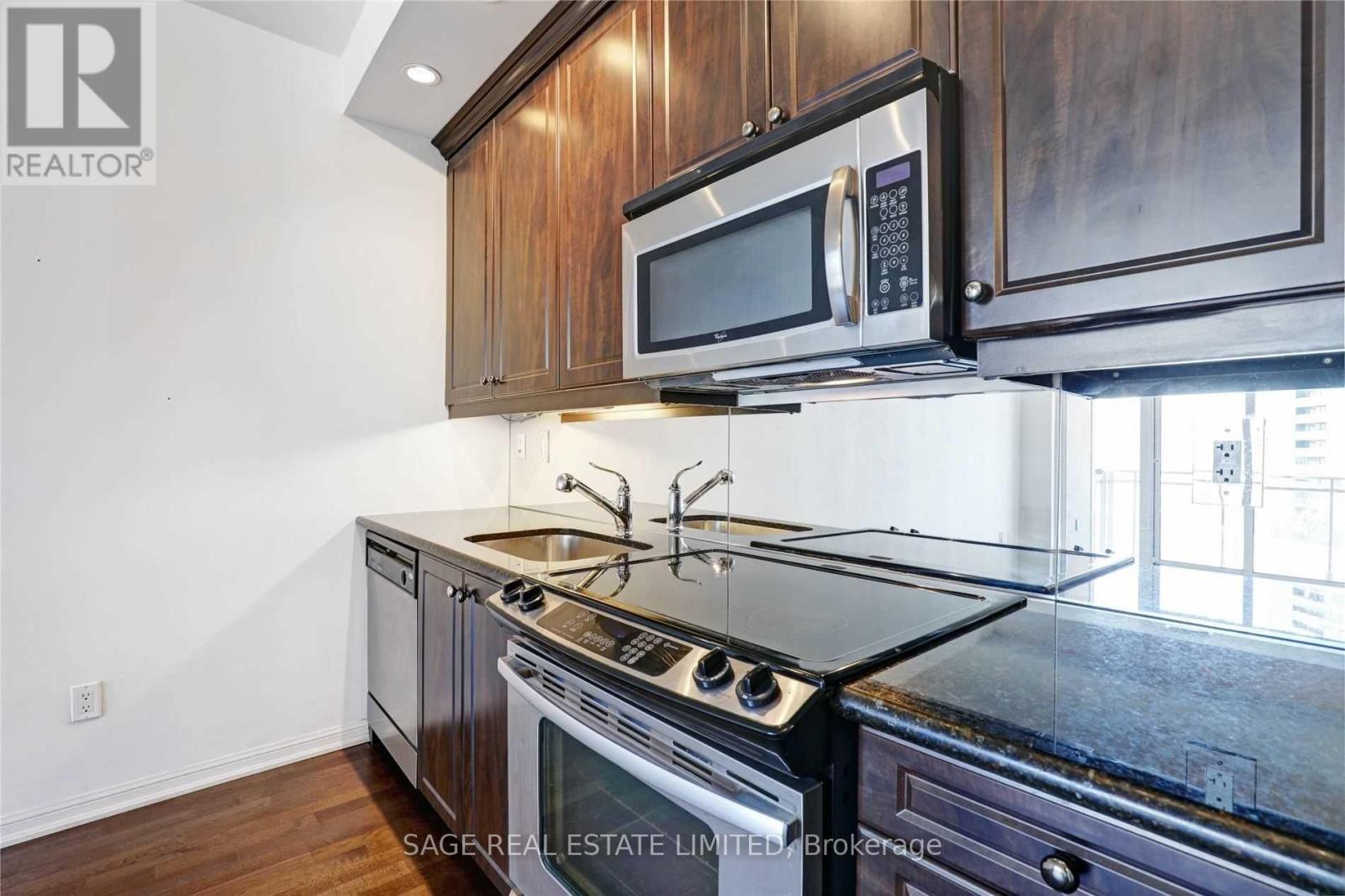 1609 - 21 Grand Magazine Street, Toronto, Ontario  M5V 1B5 - Photo 10 - C12299196