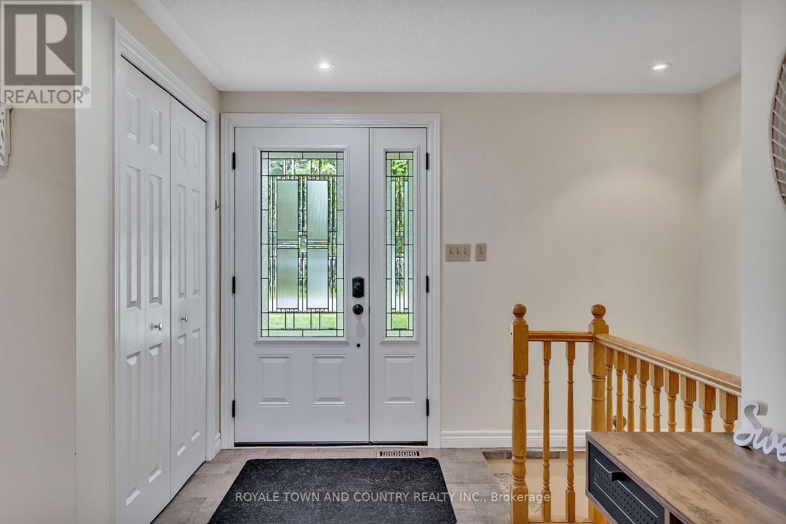 Property at 1734 BARTON DRIVE image 4