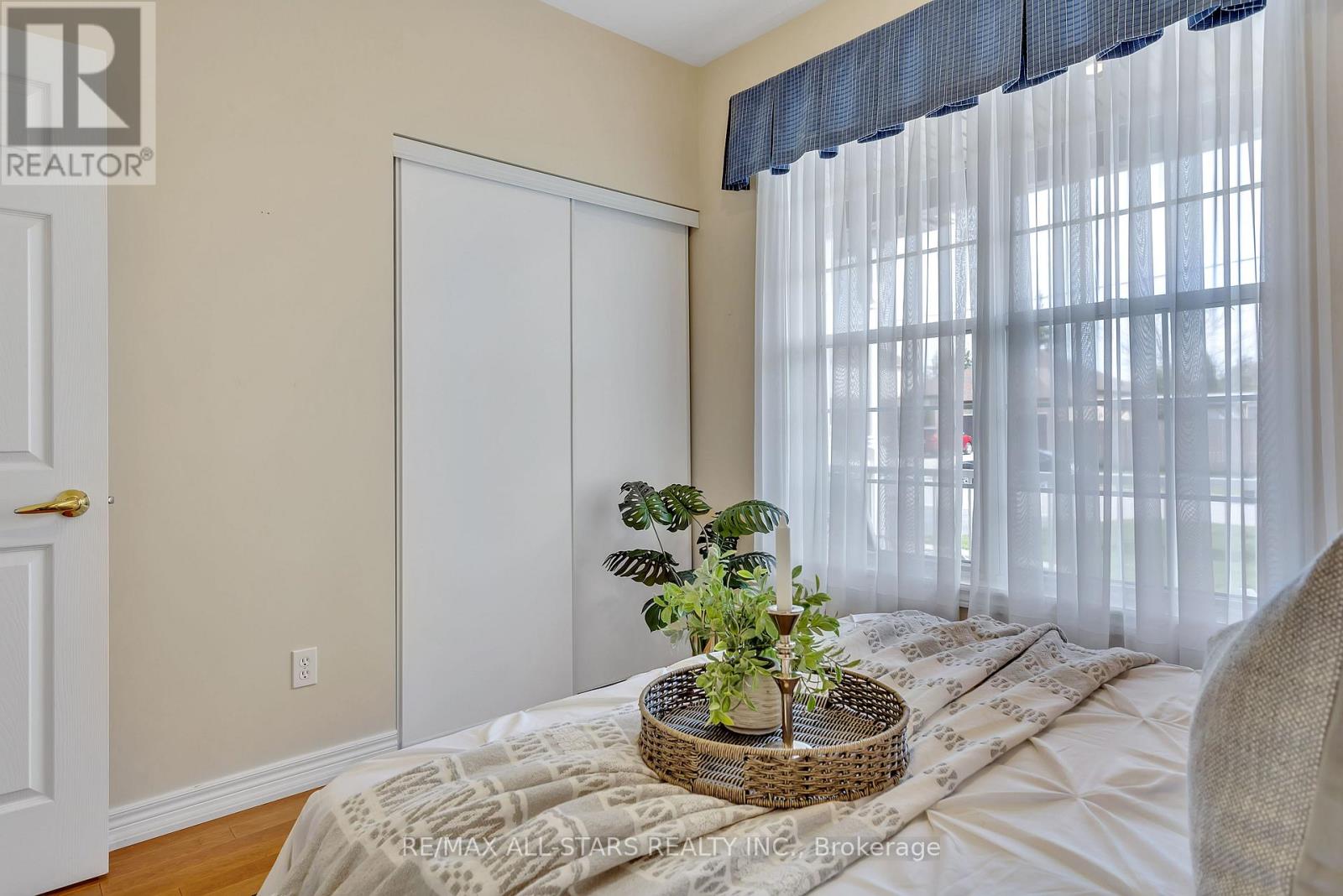 25 Sylvester Drive, Kawartha Lakes (Lindsay), Ontario  K9V 6E7 - Photo 21 - X12299261